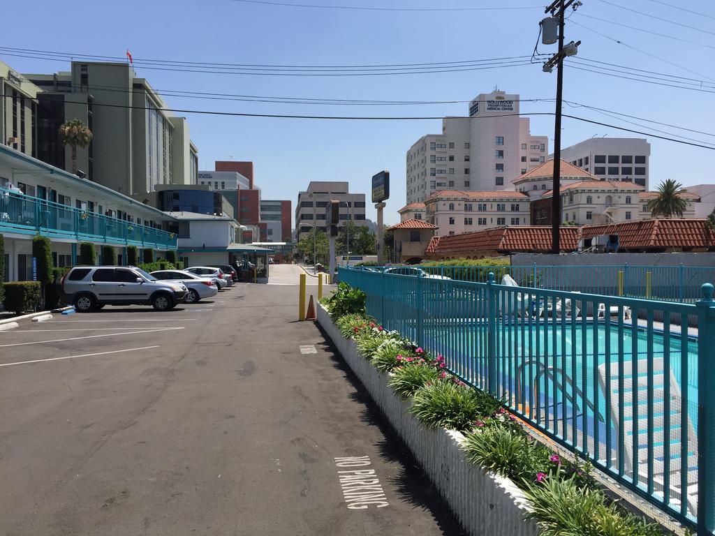 Travelodge By Wyndham Hollywood-Vermont/Sunset Los Angeles Exterior photo