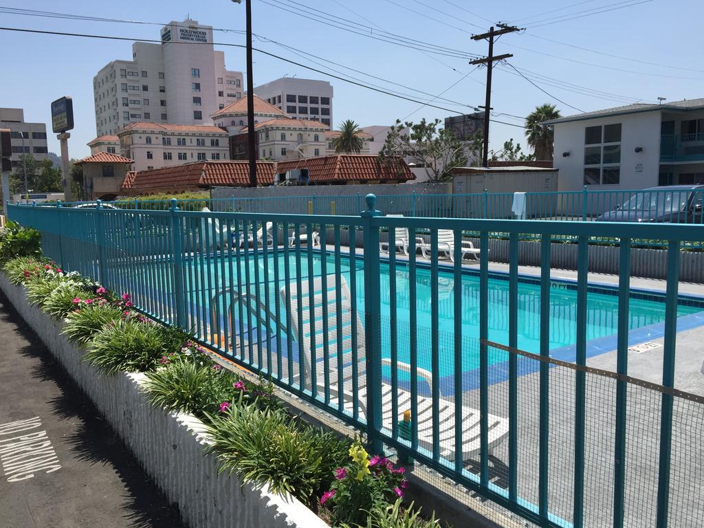 Travelodge By Wyndham Hollywood-Vermont/Sunset Los Angeles Exterior photo